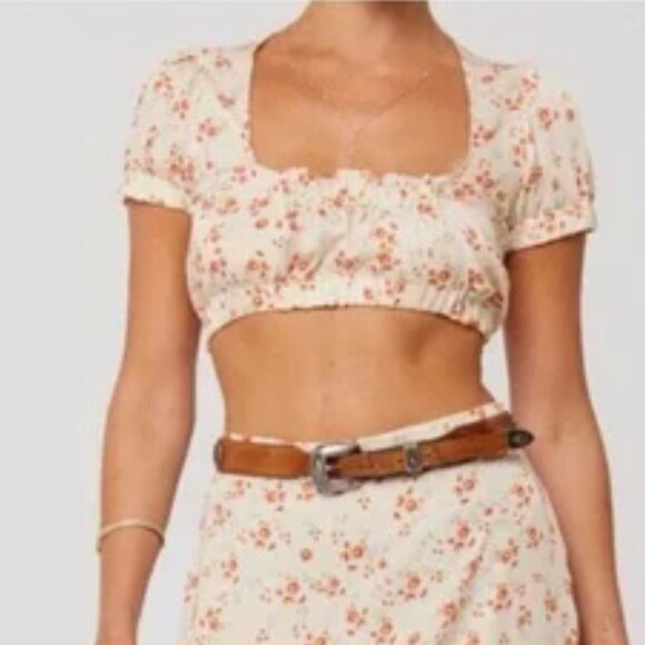 RESA Beige Pink Floral Cropped Short Sleeve Blouse XS - Picture 1 of 4